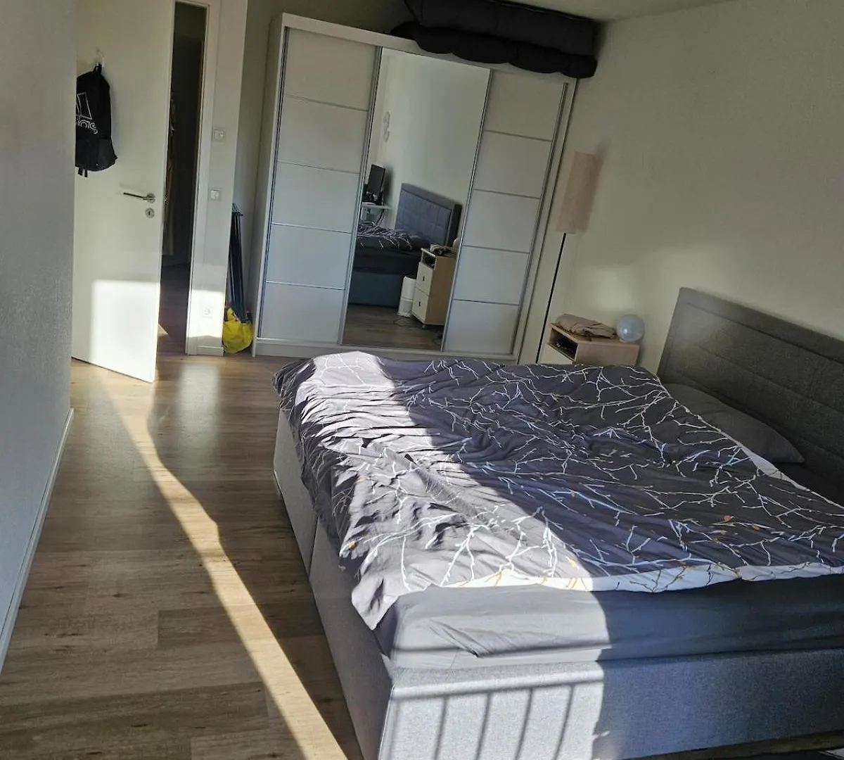 Bright 2-Room Apartment With Balcony In Νυρεμβέργη
